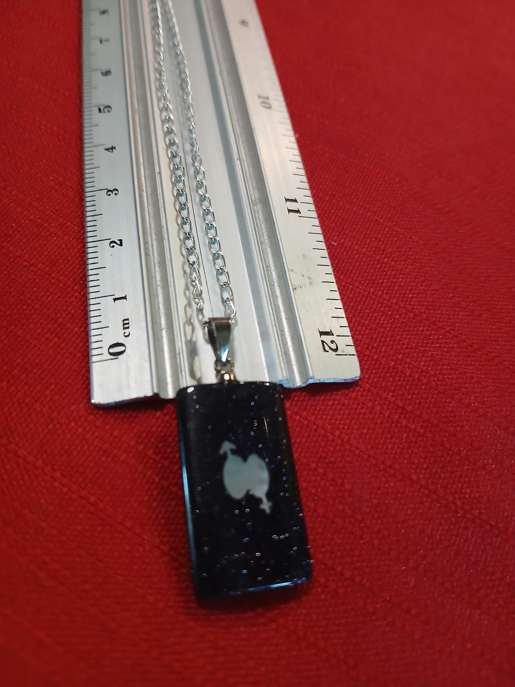 22 cm chain.