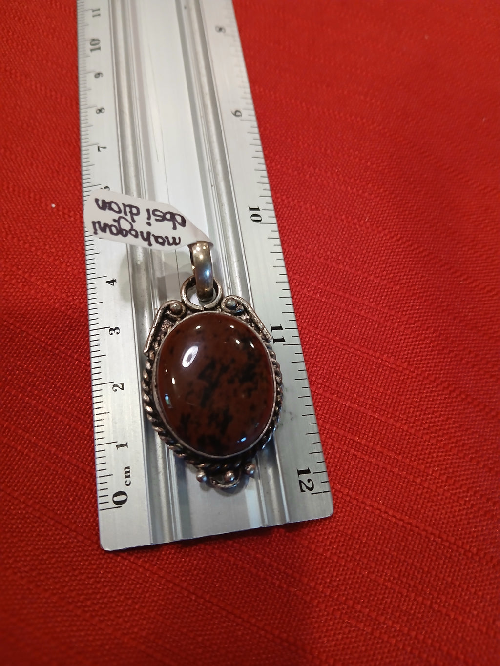 Pendants and necklaces