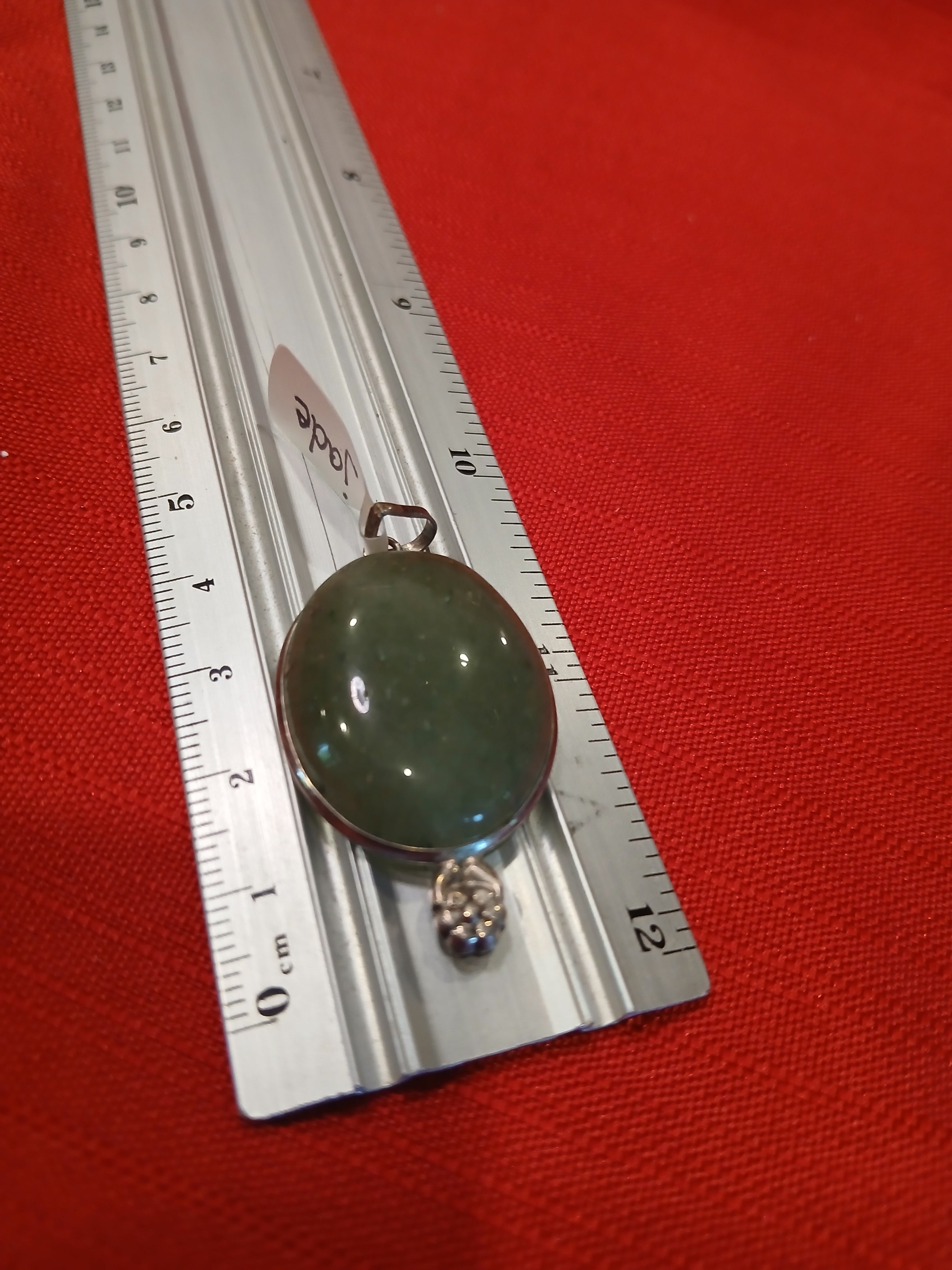 Pendants and necklaces