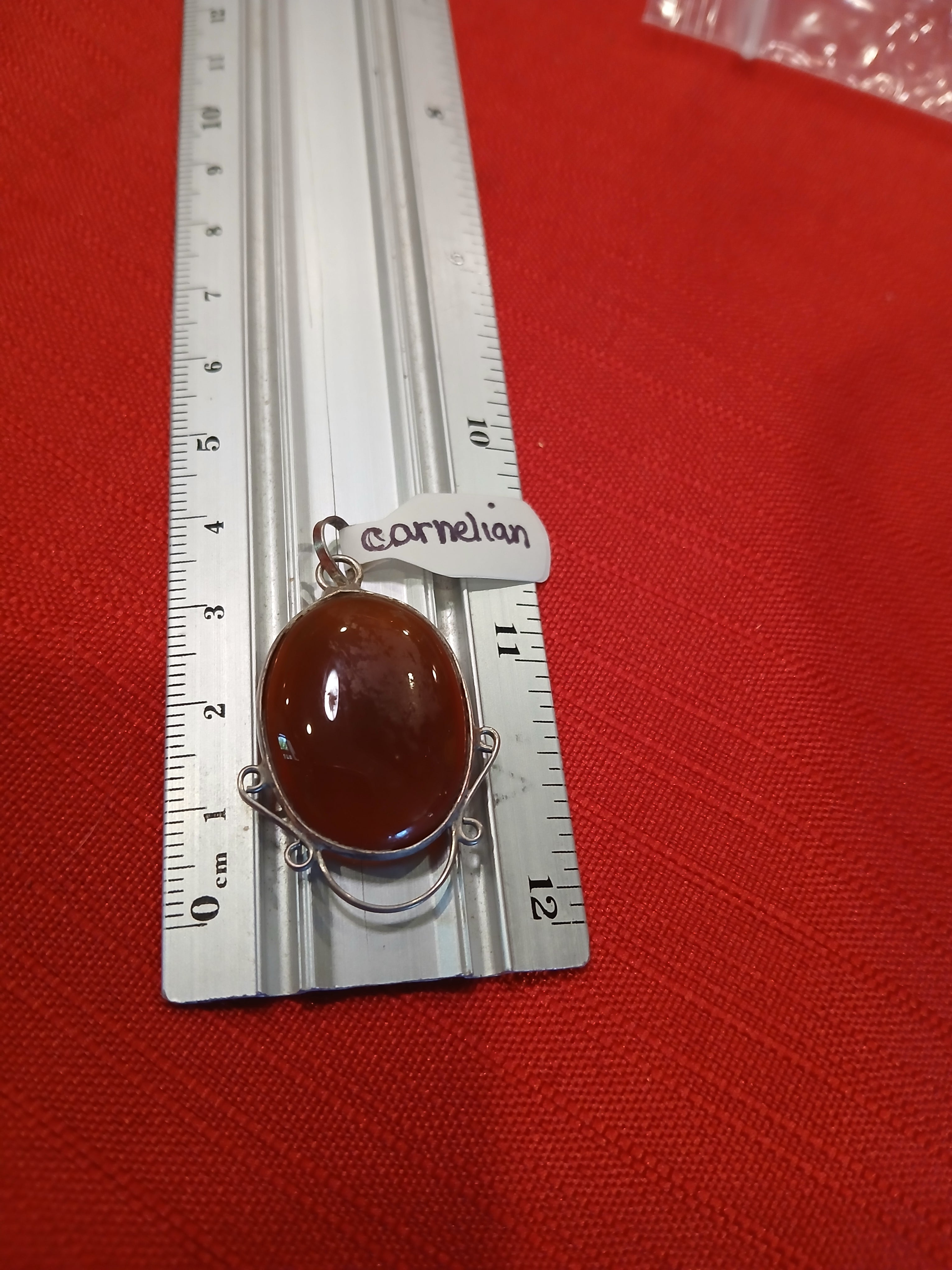 Pendants and necklaces