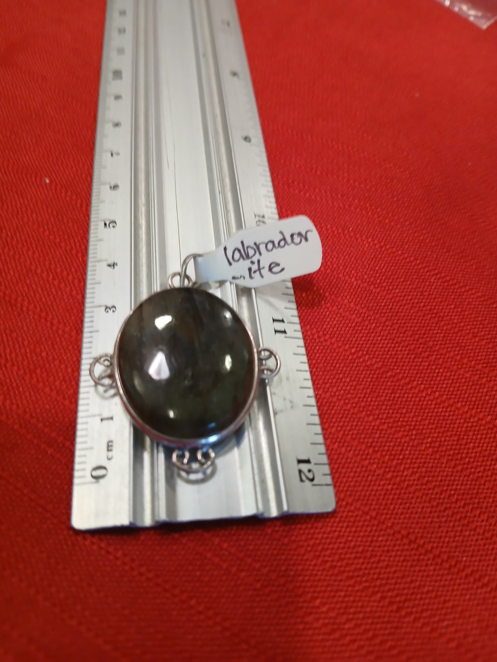 Pendants and necklaces